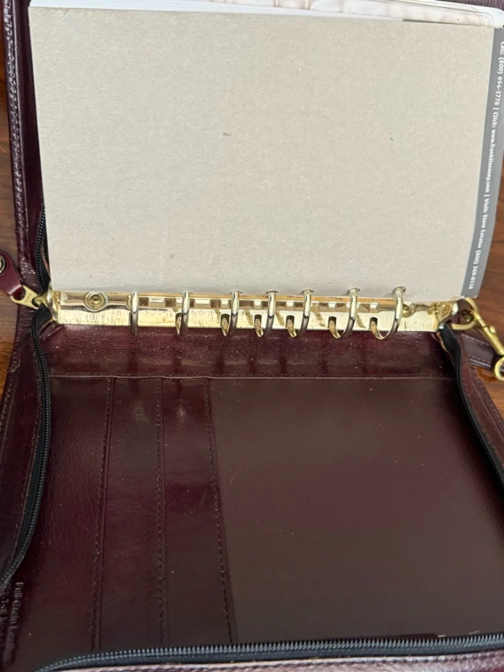 Franklin Covey Leather Zip Portfolio in Deep Plum